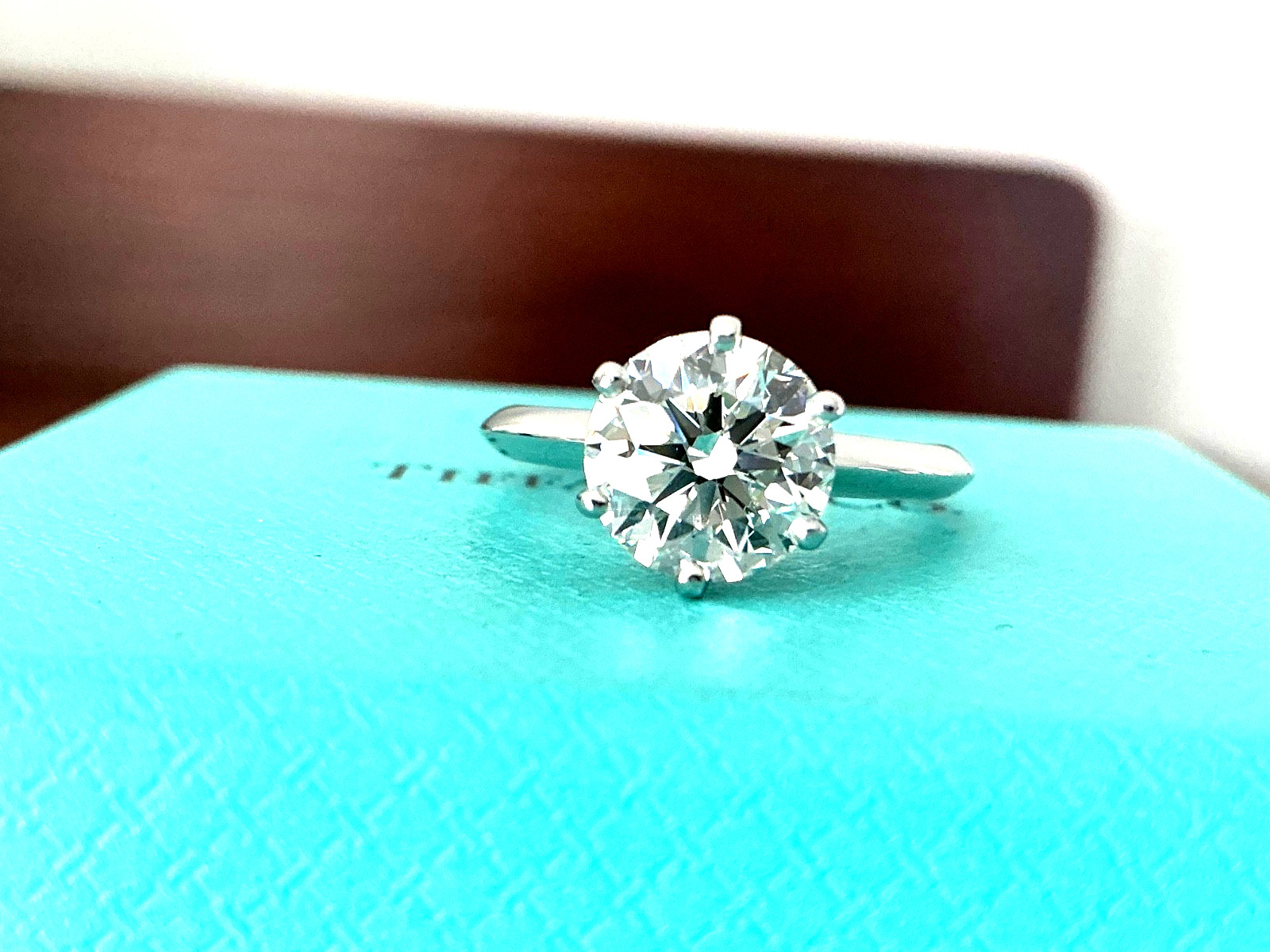 Tiffany & Co Platinum Diamond Round Engagement Ring 2.24 CT H VVS2 3X $69k NEW