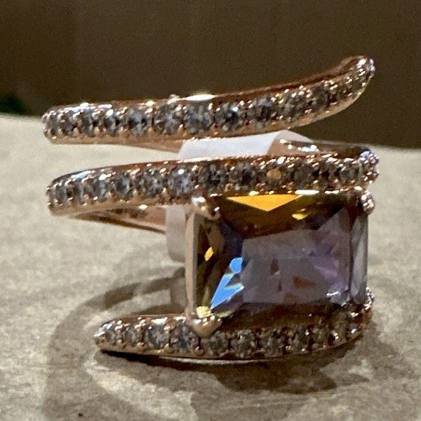 Ring Bomb Party RBP6640 Whimsical Wonders Ring Sz 6 Lab Yellow Rainbow Topaz