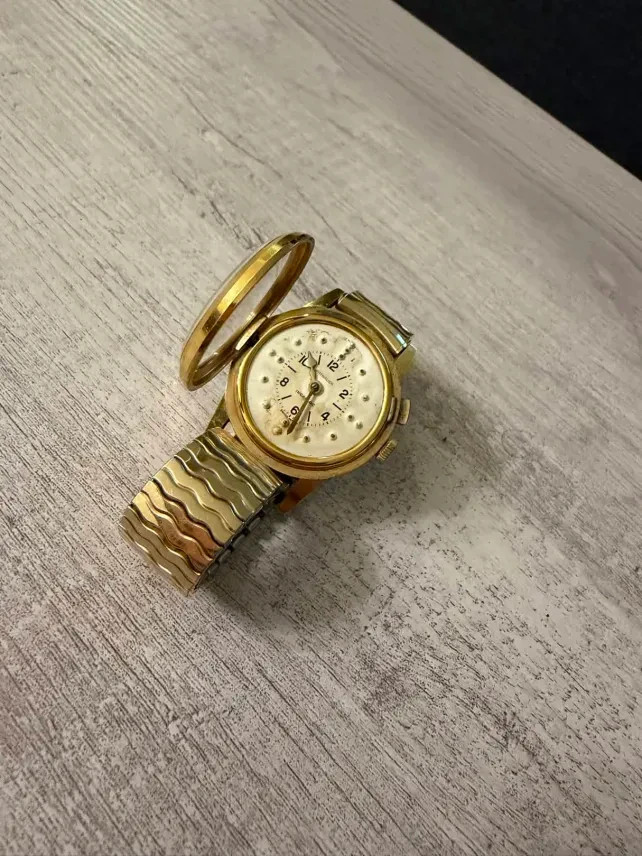 Vintage Wittnauer brail watch